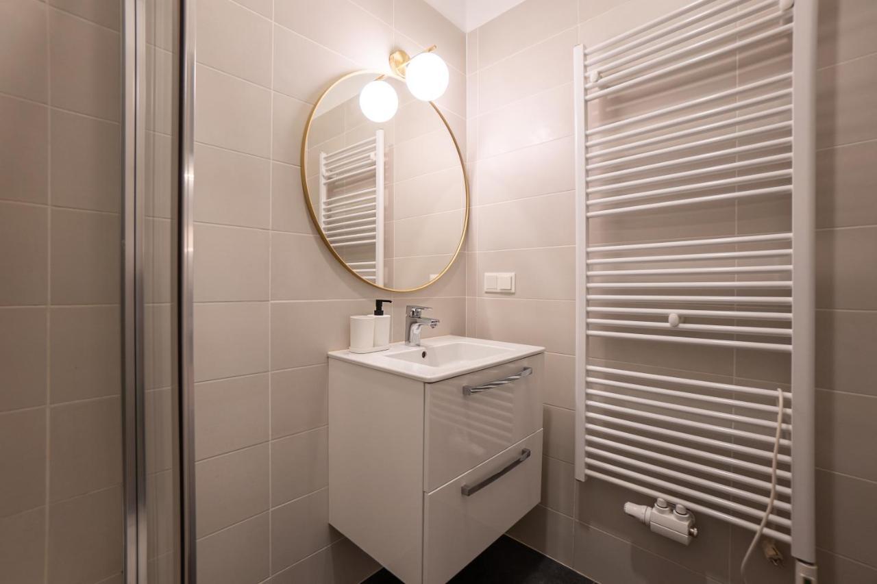 Stylish Apartment With Dedicated Working Space And Super King-Size Bed Located Between City Centre And Donau River Βιέννη Εξωτερικό φωτογραφία