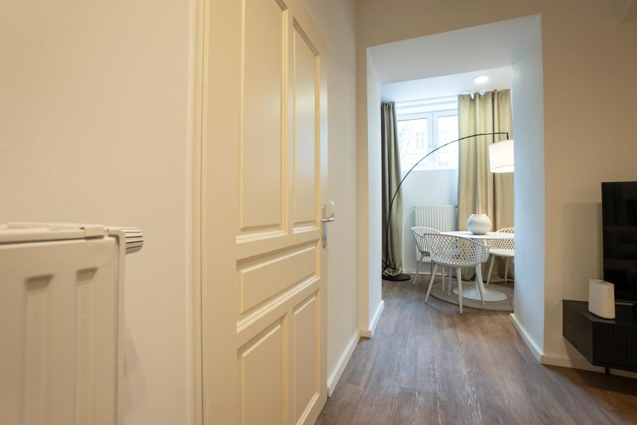 Stylish Apartment With Dedicated Working Space And Super King-Size Bed Located Between City Centre And Donau River Βιέννη Εξωτερικό φωτογραφία