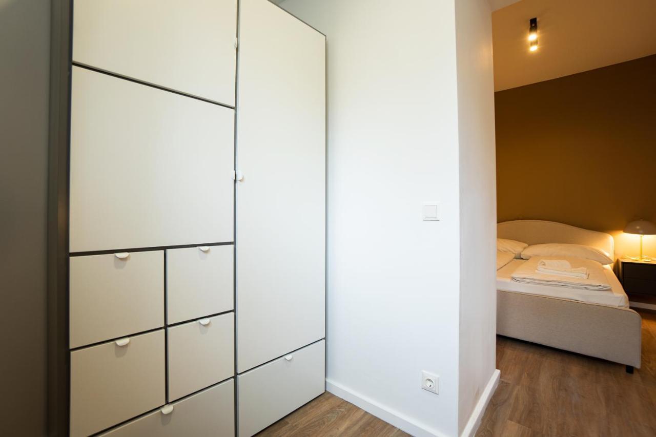 Stylish Apartment With Dedicated Working Space And Super King-Size Bed Located Between City Centre And Donau River Βιέννη Εξωτερικό φωτογραφία