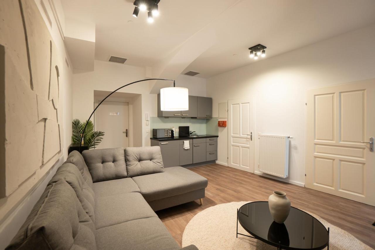 Stylish Apartment With Dedicated Working Space And Super King-Size Bed Located Between City Centre And Donau River Βιέννη Εξωτερικό φωτογραφία